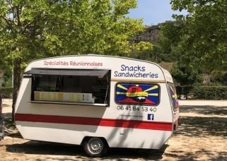 Camion bar Ti' Kafrine Zantac à Dijon