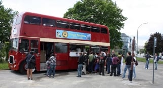 Escale Réunion : le Food Bus créole en région parisienne