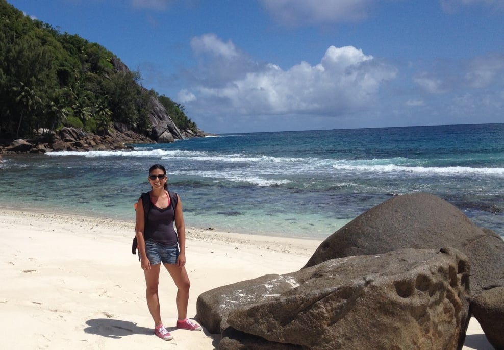 Laura Cadet, chargée de communication à l'Alliance française des Seychelles