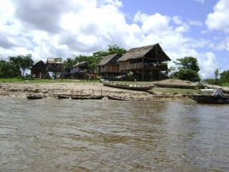 La montée des eaux de l'Amazone - Reportage photo de Yola Minatchy