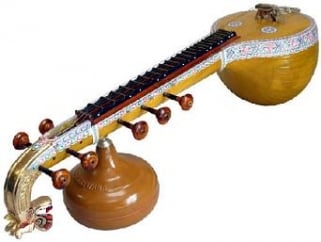 Un instrument de musique karnatique traditionnel : la veena